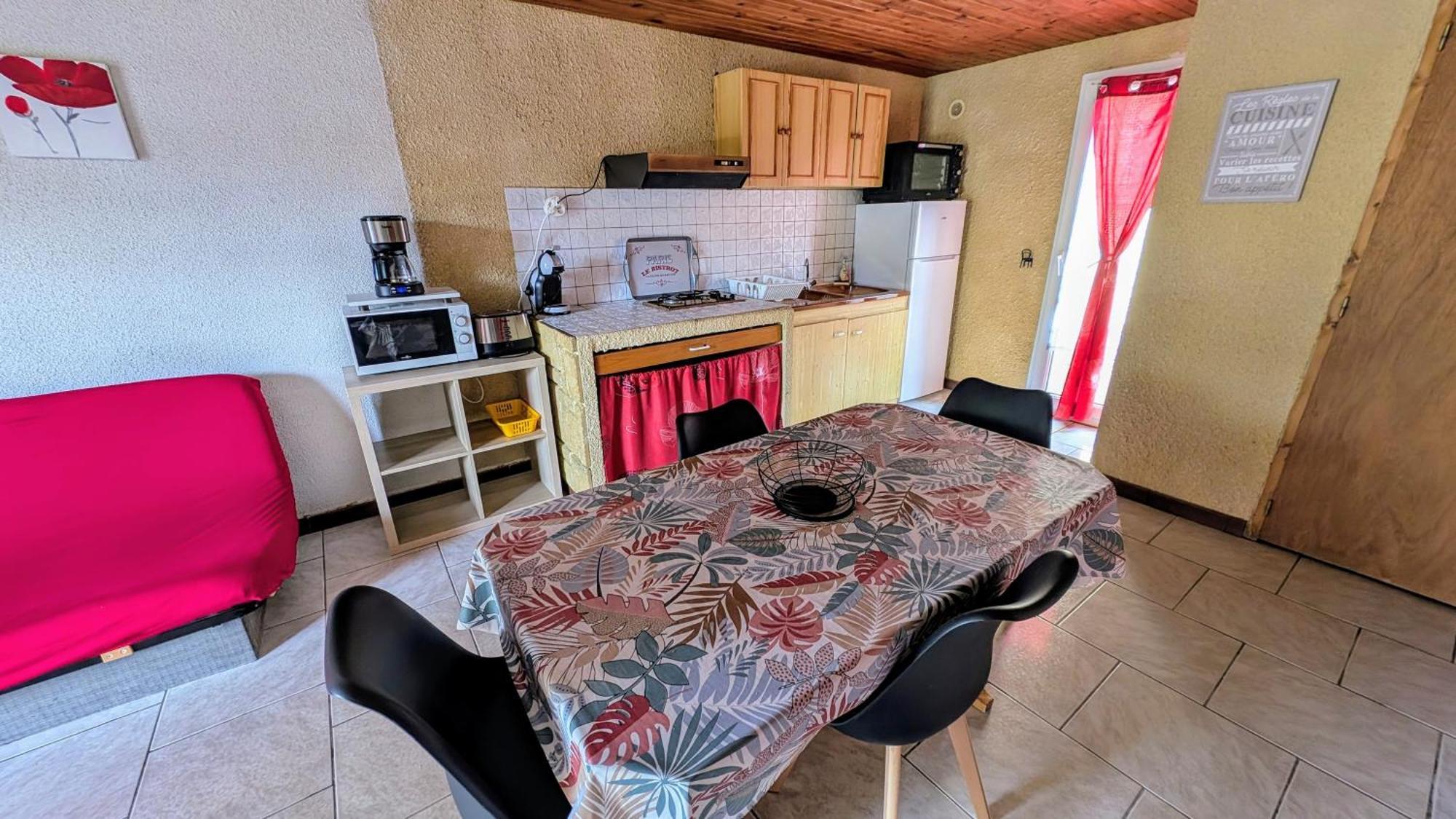 Gite La Capelle Roquefort Des Corbieres Sigean Narbonne Aude Room photo